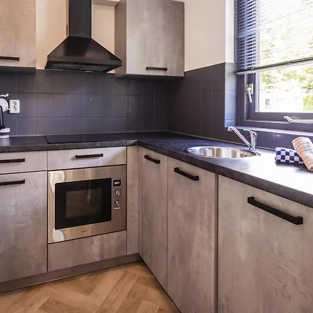 Holiday home Detached Holiday Home In Nijmegen With Sauna *